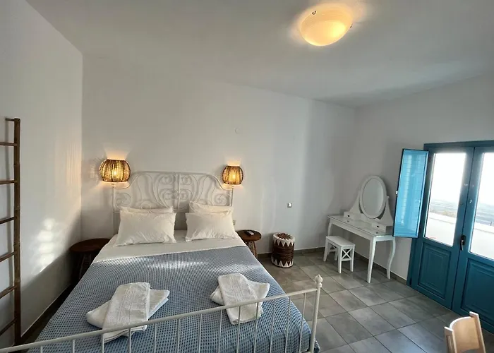 Sunset Paradise Oia (Santorini)