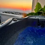 Sunset Paradise アパート イア